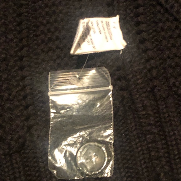 American Eagle Outfitters cardigan vest - Picture 11 of 12